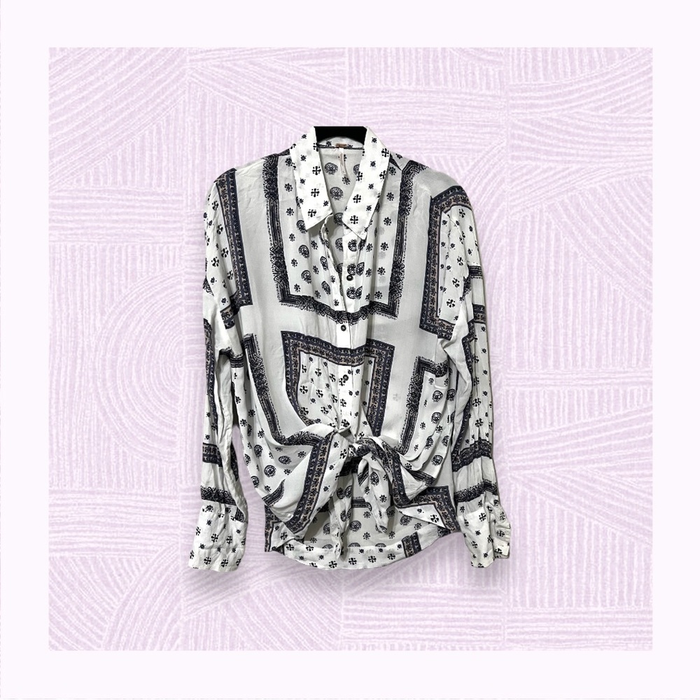 Free people button down sz. S